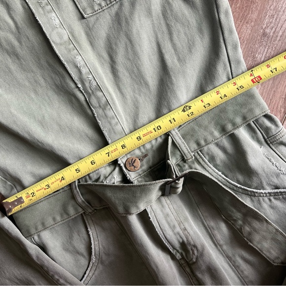 One Teaspoon Green distressed belted jump suit excellent like new condition XS - Picture 14 of 16
